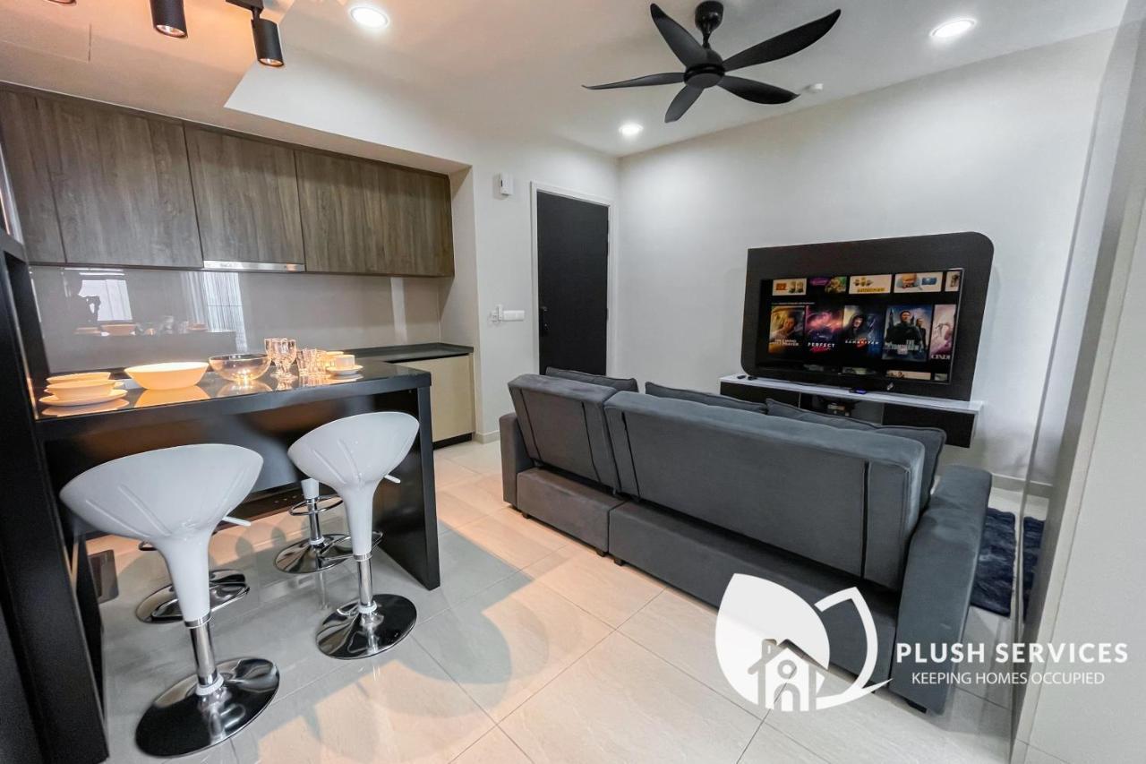 Datum Jelatek By Plush Kuala Lumpur Esterno foto