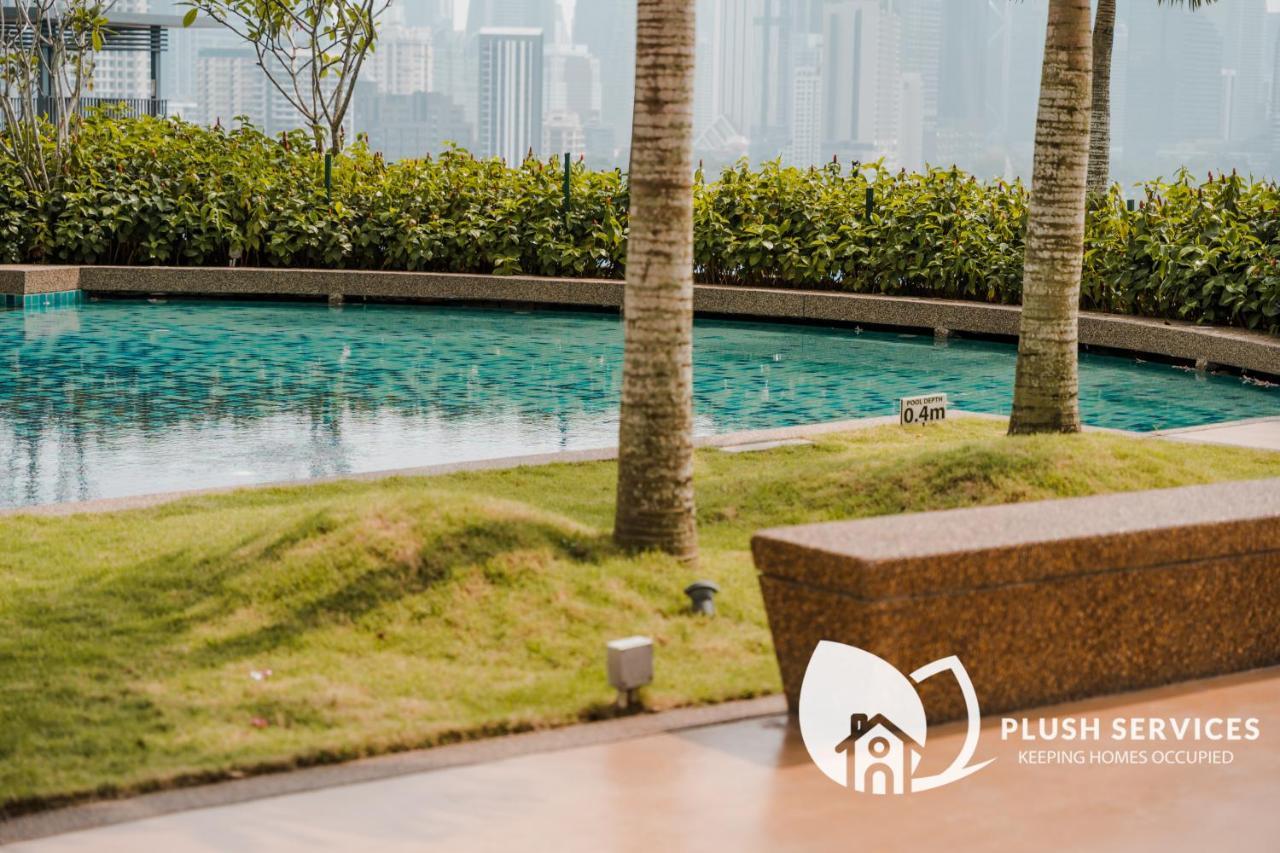 Datum Jelatek By Plush Kuala Lumpur Esterno foto